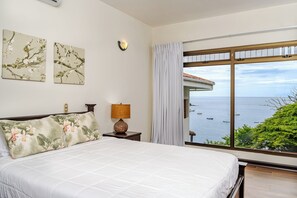 3 dormitorios, tabla de planchar con plancha, wifi gratis y ropa de cama