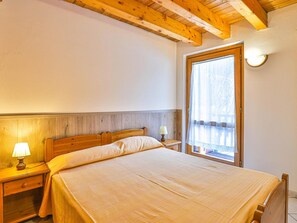 Apartment | 4 bedrooms