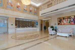 Lobby - Vienna International Hotel (Yulin rongzhou bridge railway station shop ) (Rong County)
