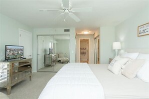 3 室のベッドルーム、インターネット、ベッドシーツ