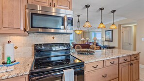 Fridge, microwave, oven, stovetop - Beachfront Crystal Sands Condo on Siesta Key (Siesta Key)