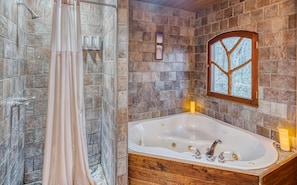 Jetted tub, hair dryer, bidet, towels