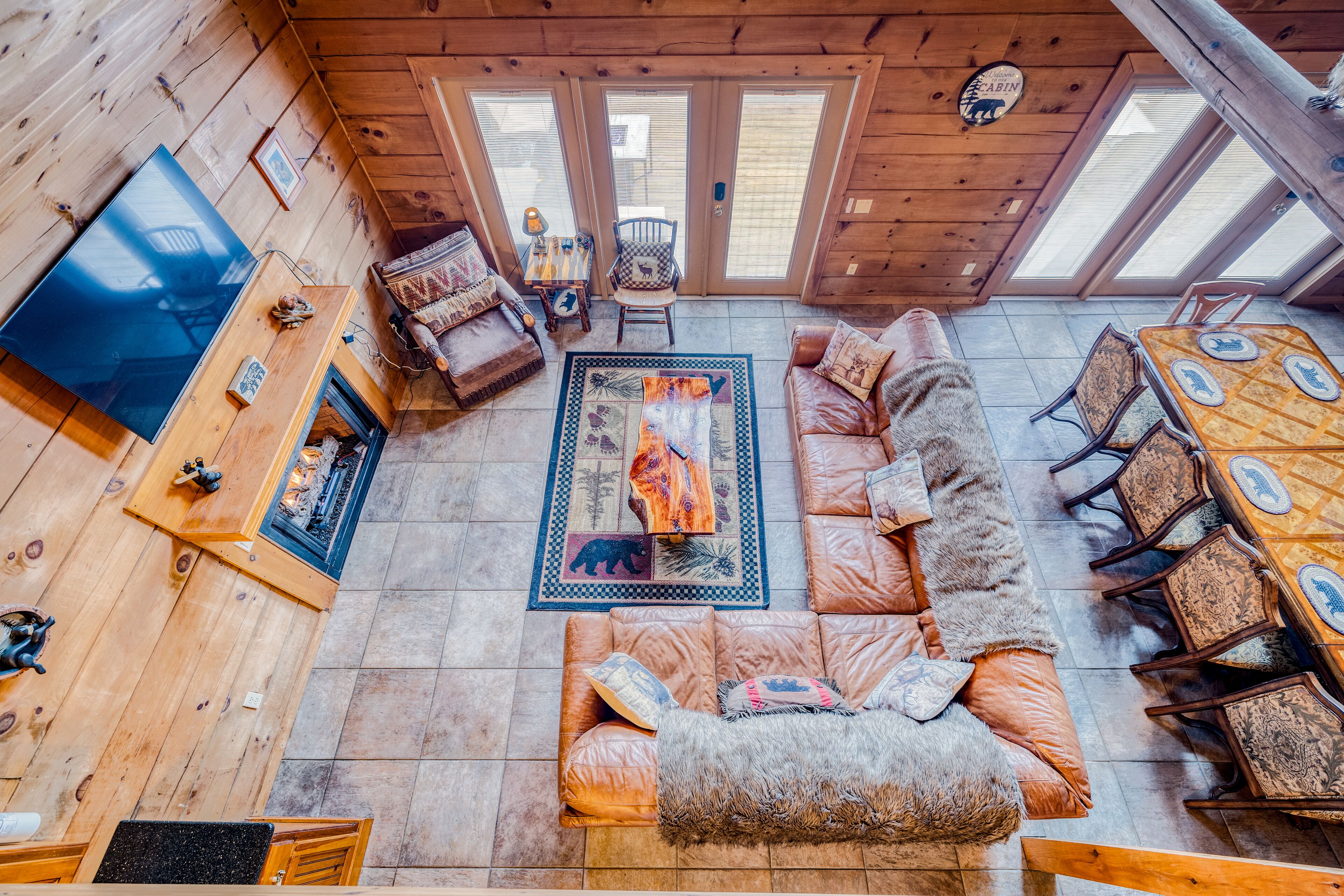 2 Acre Secluded Retreat Private Creek Spa Gameroom - Mineral Bluff, GA