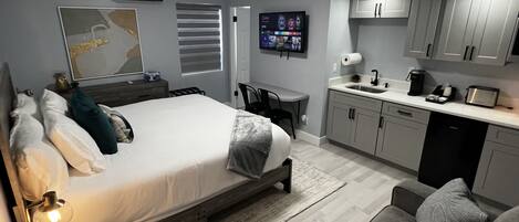 1 多间卧室、办公桌、免费 WiFi、床单