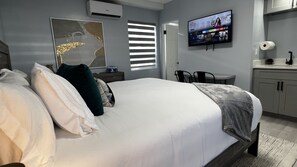 1 habitación, escritorio, wifi gratis y ropa de cama