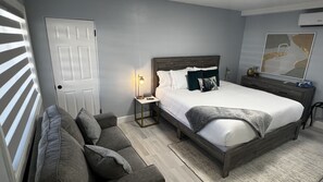 1 habitación, escritorio, wifi gratis y ropa de cama