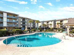 Outdoor pool - Lighthouse Point Beach Club Ocean front condo. (Tybee Island)