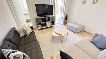 TV