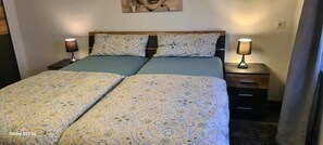 1 Schlafzimmer, kostenloses WLAN, Bettwäsche