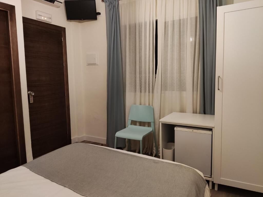 Photo - Hostal Andalucía