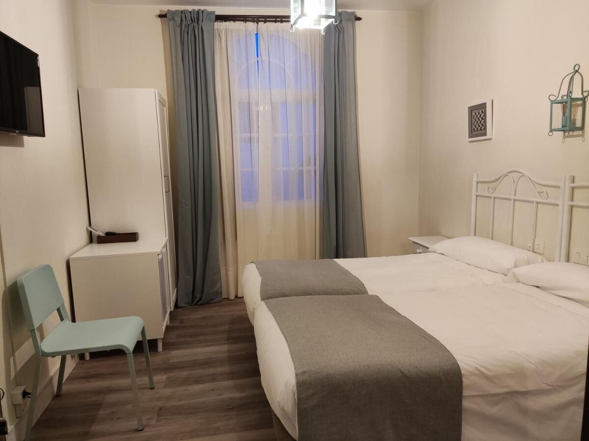 Photo - Hostal Andalucía