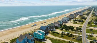 Premium Avon oceanfront home! Best beach access, pool, tiki bar, hot tub ★★★★★