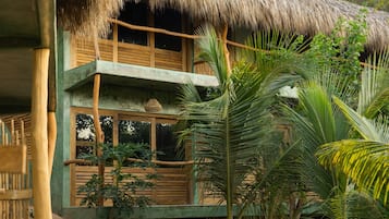 Habitación Confort | Área de sala de estar