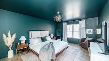 3 Schlafzimmer, Schreibtisch, Bügeleisen/Bügelbrett, Reisekinderbett