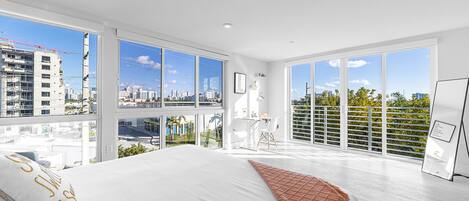 1 bedroom, in-room safe, desk, iron/ironing board