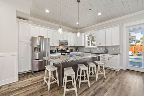 Luxury Beach Retreat with Private Pool - Sleeps 18, Steps from the Beach!