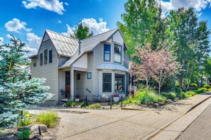 Exterior - 'Whistle Pig' A Downtown Escape in Breckenridge (Breckenridge)