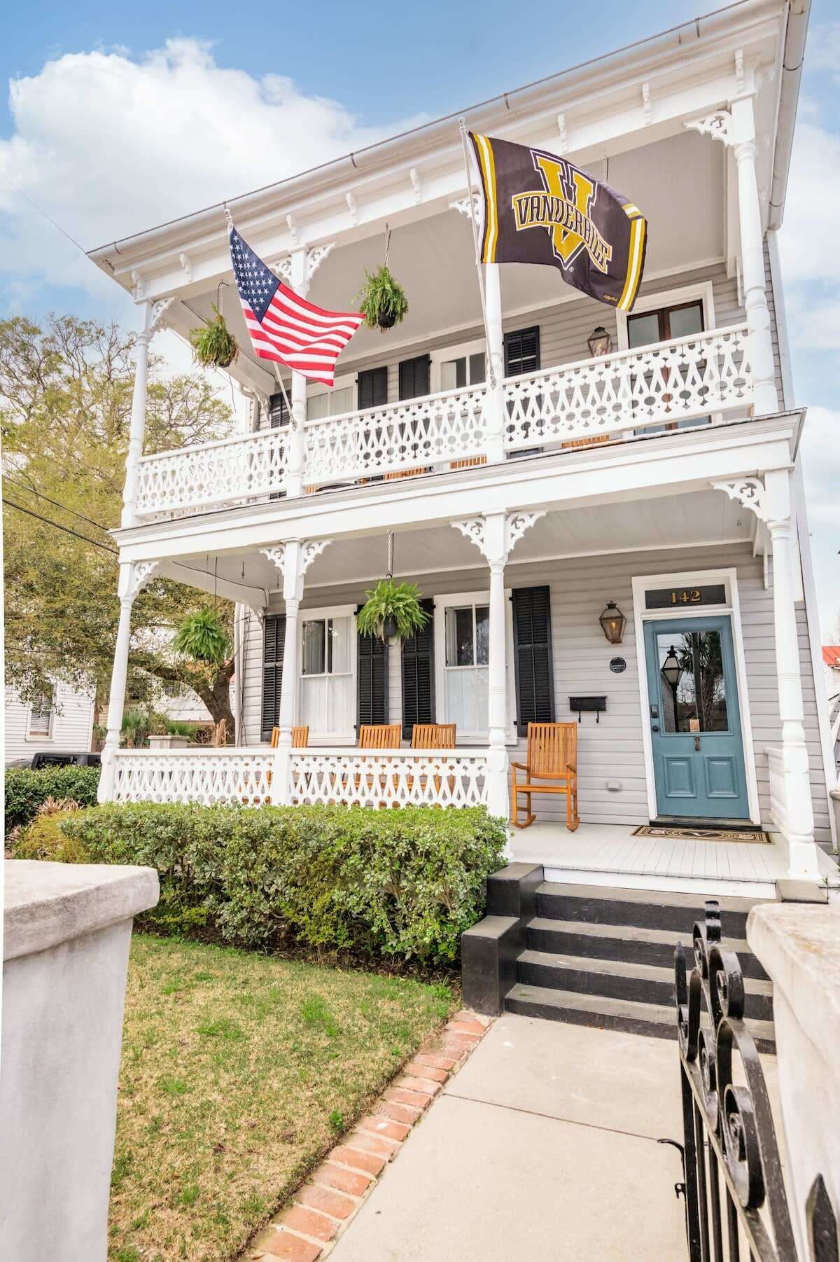 Stunning Spring St House 5BR/3.5BA