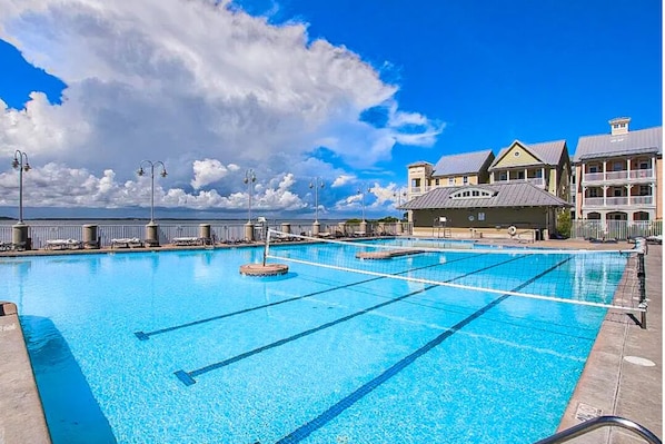 Indoor pool, outdoor pool