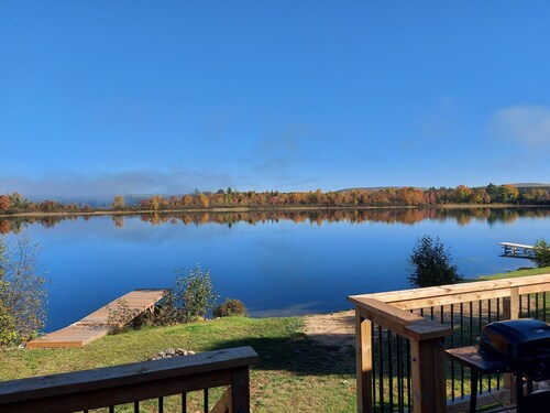 Waterfront Cottage Suite, 2 Bdrm 2 Bath, Beach, Firepit, Dock, Deck BBQ Sleeps 6