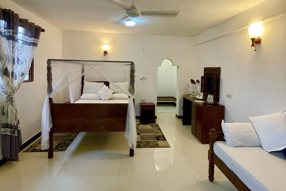 Traditional Triple Room