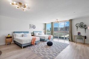 1 bedroom, in-room safe, desk, iron/ironing board - Loft Style Unit with Open Layout (Miami)