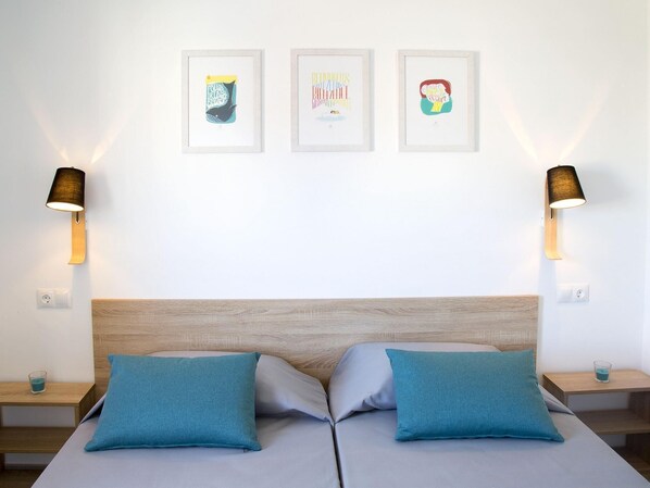 2 chambres, accès à Internet, literie fournie