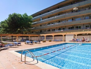 Pool - APCOSTAS La Pineda / Two Bedrooms (L'Estartit)