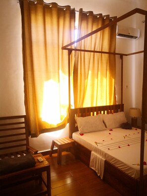 Living area - Mambo Inn Nungwi (Nungwi)