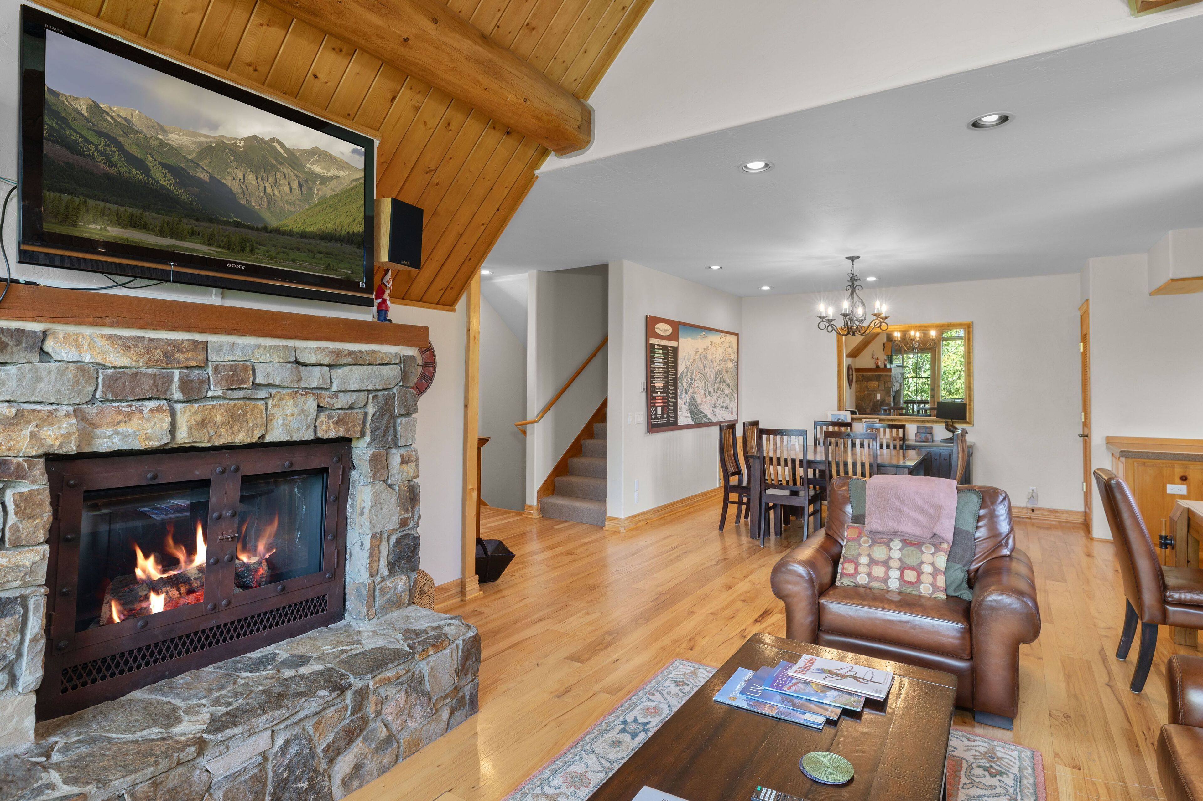 TV connectée, cheminée