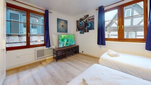 1 bedroom, free WiFi, bed sheets - Bail Mobilité - Studio Lena avec lave-linge (Strasbourg)
