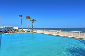 Piscine couverte, piscine chauffée