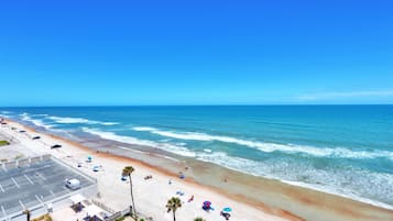 Na praia