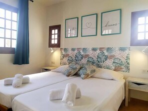 2 soverom, strykejern/-brett, reiseseng for barn og wi-fi (inkludert)