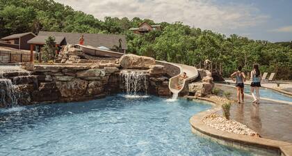 #9 - Main Level - Antlers Resort 4 Bedroom