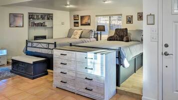 Iron/ironing board, internet, bed sheets