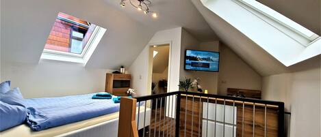 3 عدّة غرف نوم وواي فاي مجانًا وملاءات أسرّة