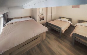 2 間睡房、免費 Wi-Fi