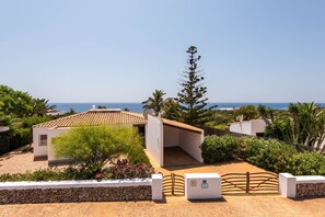 Property grounds - Villa Ribes by Escape Home (Binibeca)