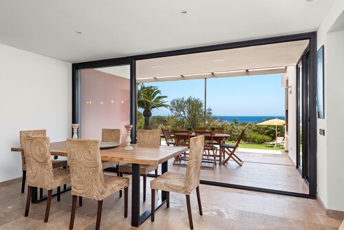 Villa Rosa by Escape Home