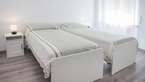 2 室のベッドルーム、WiFi、ベッ  ドシーツ