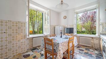 Réfrigérateur, plaque de cuisson