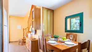 Dining - Apartamentos Punta Prima By Escape Home (Punta Prima)