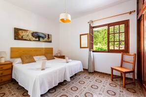 3 camere, ferro/asse da stiro, Wi-Fi gratuito, lenzuola