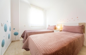 2 chambres, accès au Wi-Fi (inclus), literie fournie