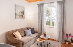 Table tennis - 2 bedroom nice apartment in Podstrana (Podstrana)