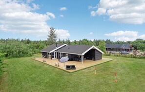 Exterior - Gorgeous home in Strandby with kitchen (Strandby)