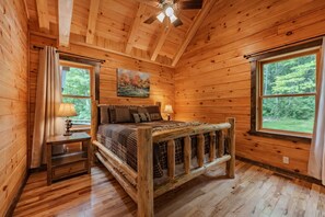 8 habitaciones, ropa de cama de alta calidad y escritorio