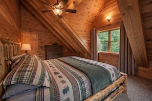 7 bedrooms, desk, WiFi (free), bed sheets