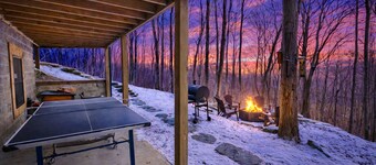 Black Bear Hideaway: Luxury Lodge in Hocking Hills